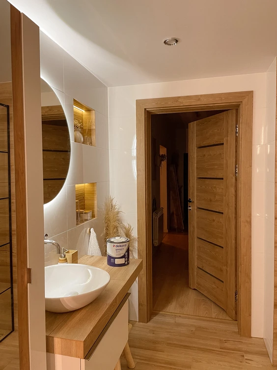 Ściana w łazience pomalowana kolorem Biały Dekoral EFFECT 3in1